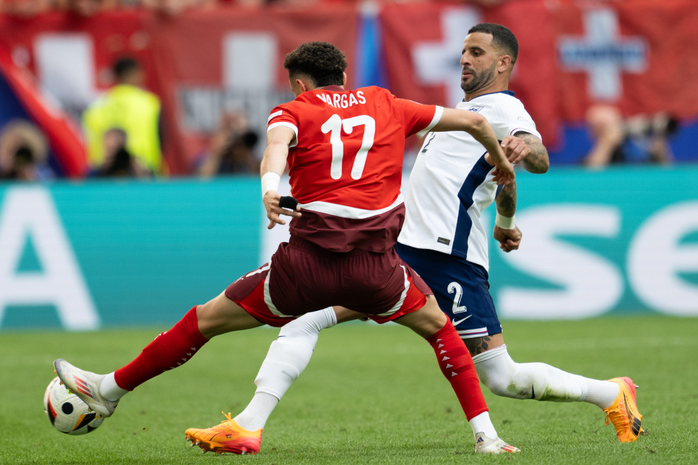 对手战术安 对手战术安